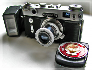 Картинка разное предметы быта фотик