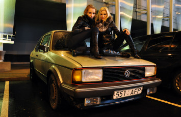 Картинка автомобили авто девушками katrin