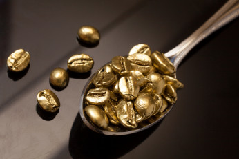 Картинка еда кофе +кофейные+зёрна золото ложка