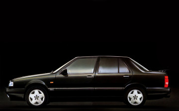 Картинка автомобили lancia