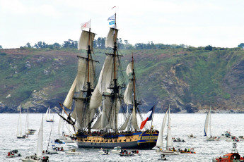 Картинка корабли парусники регата