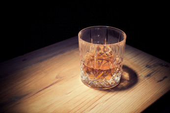 Картинка еда напитки стакан виски