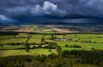Картинка природа пейзажи вид сверху тучи поля пейзаж