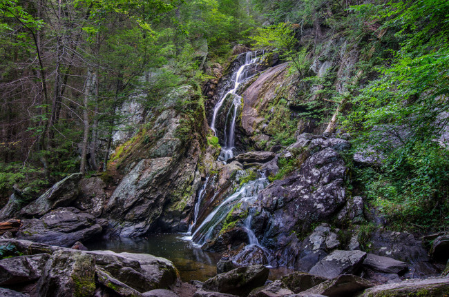 Обои картинки фото природа, водопады, водопад, река, лес