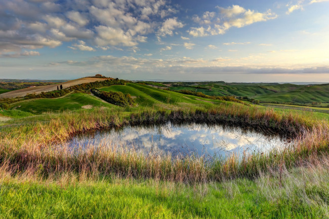 Обои картинки фото природа, реки, озера, поле, прудик