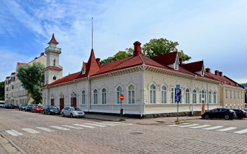 Картинка города -+здания +дома финляндия здание под красивым голубым небом в городе котка