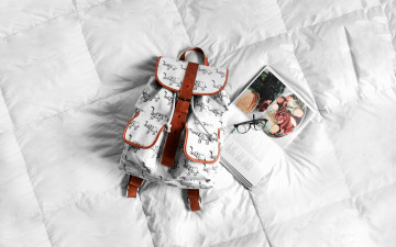 Картинка разное сумки +кошельки +зонты журнал очки рюкзак