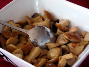 Картинка еда грибы +грибные+блюда боровики маринованные