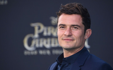Картинка мужчины orlando+bloom улыбка