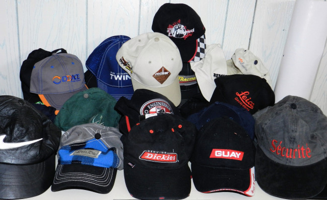 Обои картинки фото разное, одежда,  обувь,  текстиль,  экипировка, кепки, бейсболки