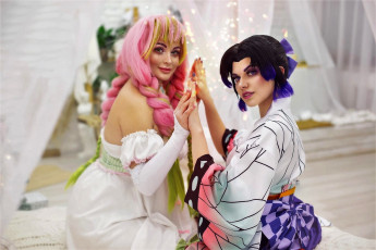 Картинка девушки симонет+секунова костюмы образы