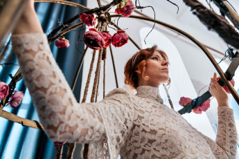 Картинка девушки ира+сокол образ косплей наряд костюм платье кружева цветы