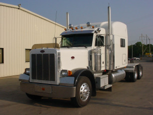 Картинка автомобили peterbilt