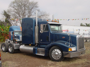 Картинка автомобили peterbilt