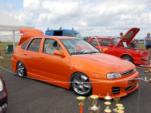 Картинка автомобили seat