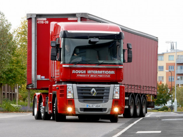 Обои картинки фото автомобили, renault, trucks