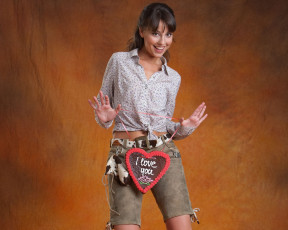 Картинка Lorena+Garcia девушки сердечко morena шорты