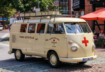 Картинка автомобили скорая+помощь медпомощь