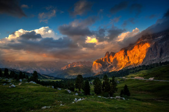 Картинка природа горы закат долина лес