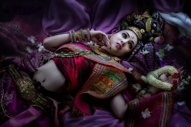 Обои картинки фото девушки, -unsort , креатив, девушка, восток, наряды