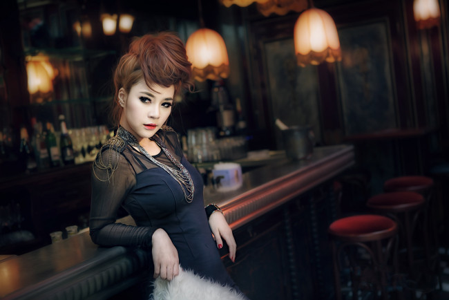 Обои картинки фото разное, компьютерный дизайн, бар, поза, взгляд