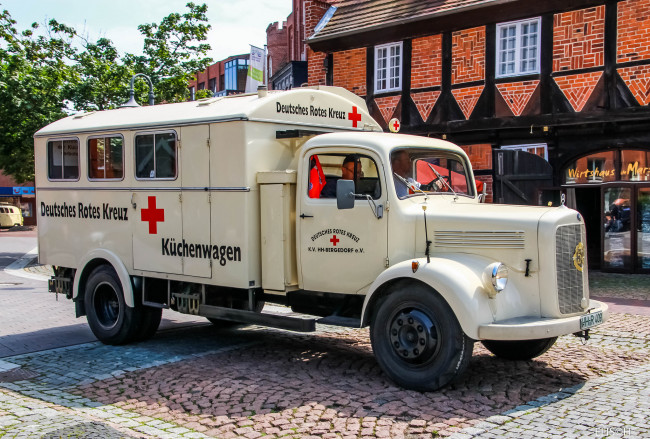 Обои картинки фото автомобили, скорая помощь, медпомощь