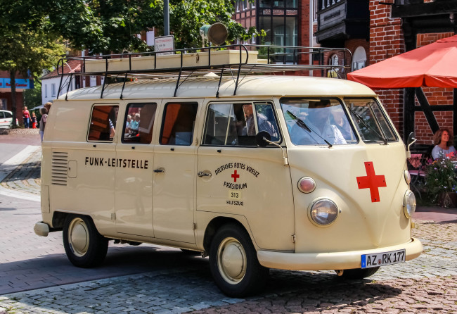 Обои картинки фото автомобили, скорая помощь, медпомощь