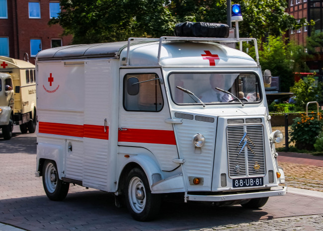 Обои картинки фото автомобили, скорая помощь, медпомощь