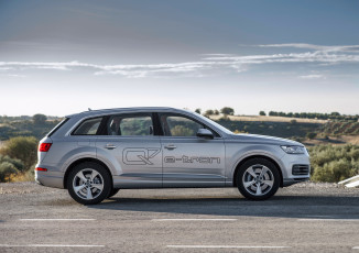 Картинка автомобили audi e-tron q7 tdi quattro 2015г