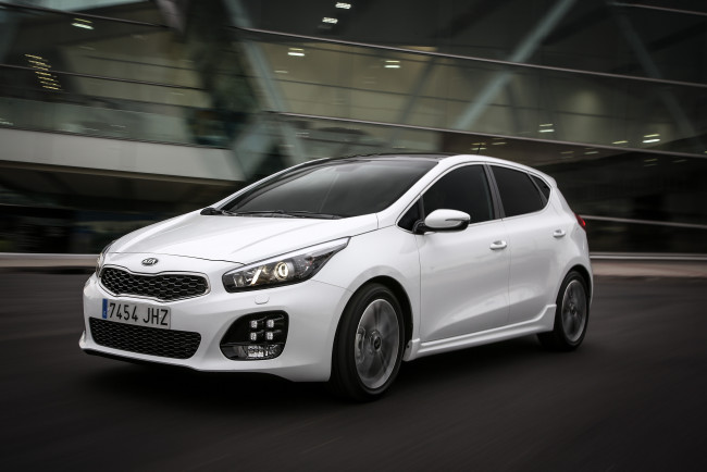 Обои картинки фото автомобили, kia, 2015г, светлый, jd, ceed, pro