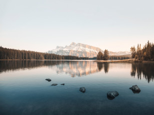 Картинка природа реки озера облака лес горы озеро