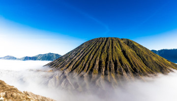 Картинка природа горы скалы туман гряда