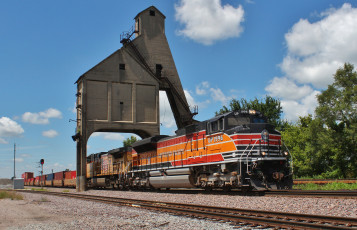 Картинка техника поезда локомотив состав