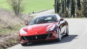 Картинка ferrari+gtc4lusso+t+2017 автомобили ferrari gtc4lusso t 2017 красный