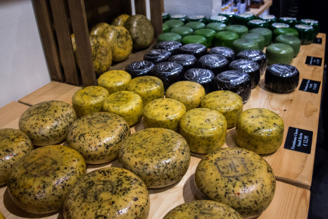 Обои картинки фото еда, сырные изделия, снедь