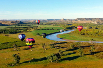 Картинка авиация воздушные+шары+дирижабли шары воздушные небо простор полет