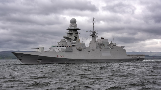 Обои картинки фото корабли, фрегаты,  корветы, вмф, fremm, carlo bergamini, f590