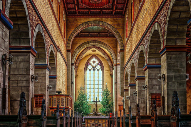 Обои картинки фото интерьер, убранство,  роспись храма, костел