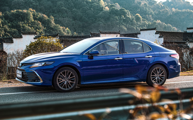 Обои картинки фото 2021 toyota camry hybrid , cn, автомобили, toyota, camry, hybrid, авто, 2021, года, spec, тойота, гибрид, седан