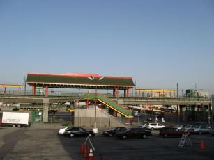 Картинка твой город разное транспортные средства магистрали