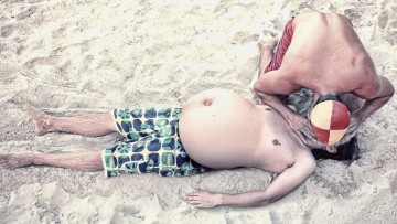 Картинка юмор приколы искусственное дыхание пляж