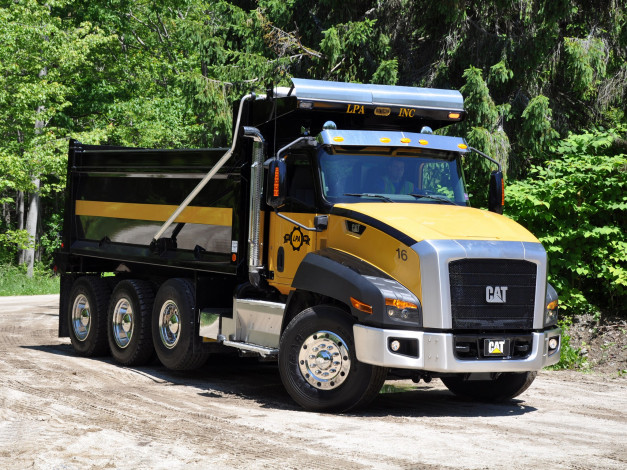 Обои картинки фото автомобили, грузовики, caterpillar