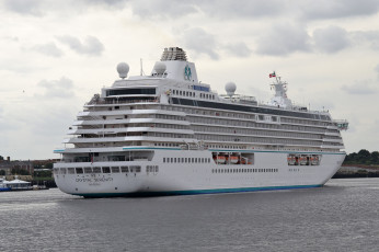 Картинка crystal+serenity корабли лайнеры круиз лайнер