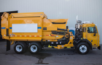 Картинка автомобили мусоровозы мусорщик