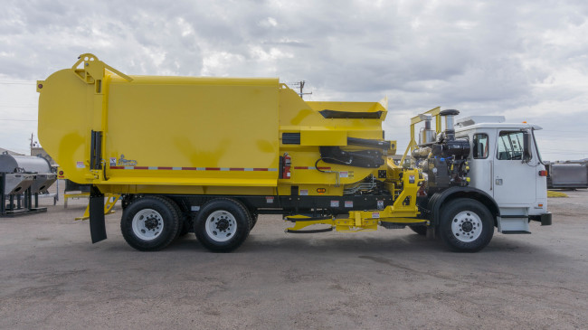 Обои картинки фото автомобили, мусоровозы, мусорщик