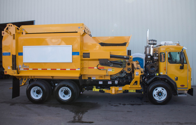 Обои картинки фото автомобили, мусоровозы, мусорщик