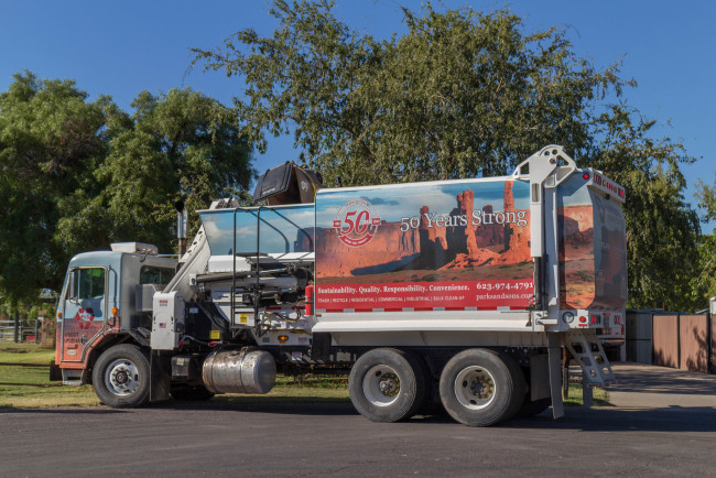 Обои картинки фото автомобили, мусоровозы, мусорщик