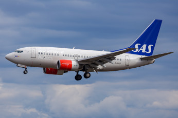 Картинка boeing+737-683 авиация пассажирские+самолёты авиалайнер