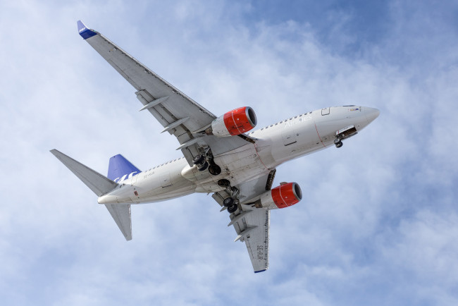 Обои картинки фото boeing 737-76n, авиация, пассажирские самолёты, авиалайнер