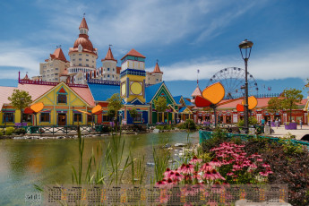 Картинка календари города 2018 постройка фонарь водоем